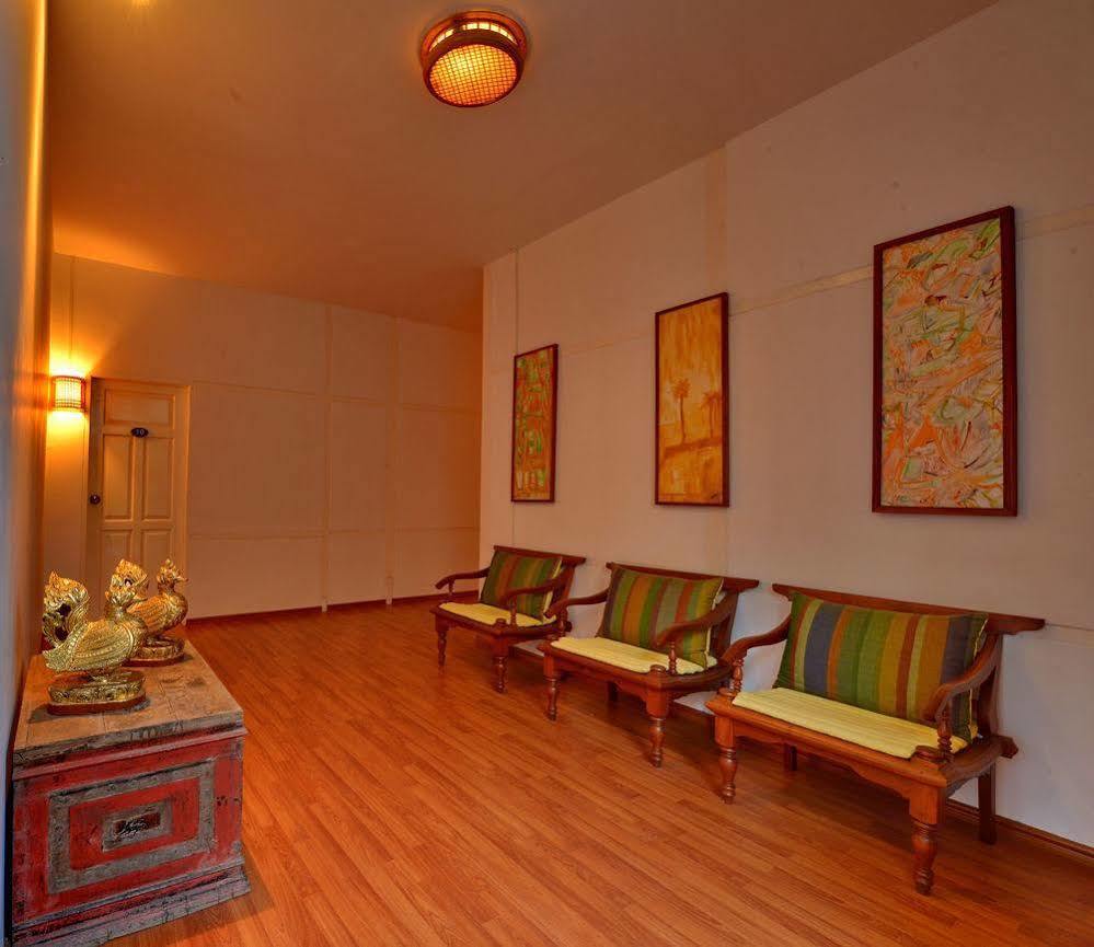 Hotel Oasis 2*