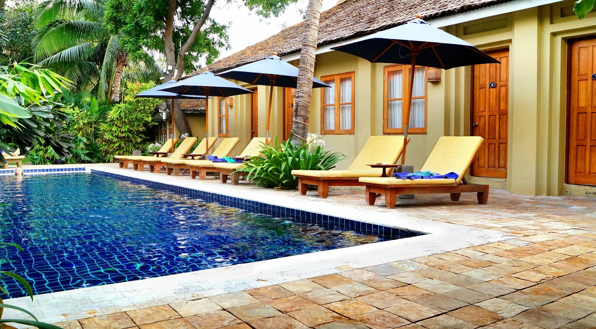 Oasis Hotel